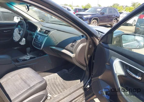 2016 Nissan Altima 2.5 S z USA, uszkodzony, nr VIN 1N4AL3AP6GC120408